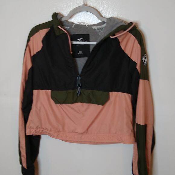 Hollister Jackets & Blazers - Hollister color block windbreaker size XS